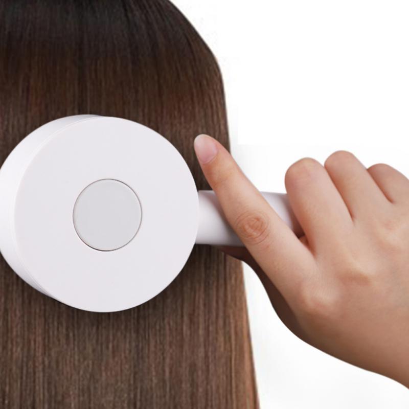One-key Self-cleaning Hair Brush
